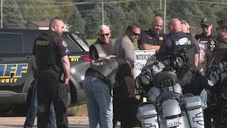 Over 100 riders take part in Back the Blue rally in support of local police