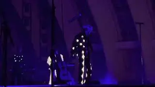 The Neighbourhood at Hollywood Bowl 10/9/21 - Here We Go Again
