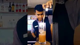 Peachy Keen🍸🍹✨ Vodka base mixologist special cocktail 🍸🍹#cocktail #drink #mixologist #bartender 🍸🍹🍸🍹