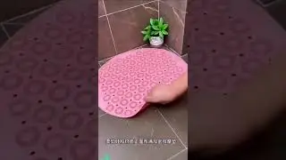 Round Bathroom Anti Slip Mat😄Cool Gadgets😍. #gadgetsforeveryhome #smartutensiles #kitchentools