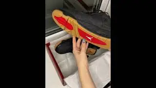 Nike Air Jordan 4 x Levi&rsquo;s
