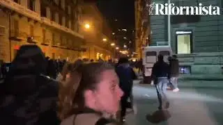 Scontri a Napoli per il lockdown annunciato da De Luca