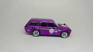 Preview Hot Wheels Custom Paint 71 Datsun Bluebird 510 Wagon Chromed Violet / Purple Speed Hunters