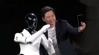 Xiaomi CyberOne Smart Robot Real Demo on Stage