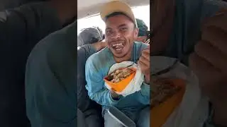pedreiro comeu a marmita antes de chegar no trabalho 😅😅😅