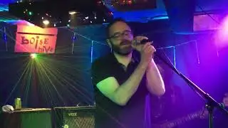 Live at the Hive - Featuring: Brandon Thomas