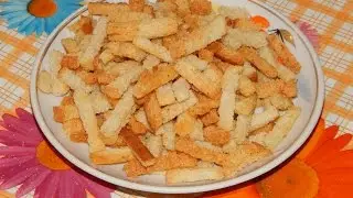 Croutons to beer in house conditions.