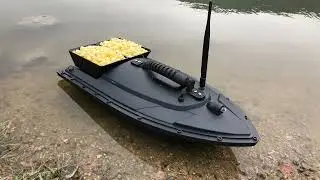 Flytec 2011-5 RC Boat 500M Fishing Bait Boat With Double Hoppers&mdash;Classic version, worth having!
