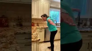 10 Minute Kitchen Workout/Full Body at Home