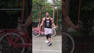 Why you should use knee sleeves when you jump rope #jumprope #bodybuildingmotivation #jumpingrope