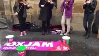 Oxjam Busk in Edinburgh Town