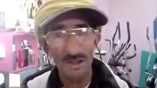 Bledard Alg&eacute;rien qui chante
