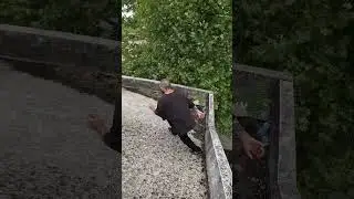 #parkour #manpower #davidbelle #cris_lechat     Quieres tener tu pin 