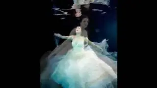 Bride Nouveau 2008 Cover shoot Underwater