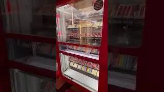 Cake Vending Machines Carlo&rsquo;s Bakery Las Vegas Scam Hustle Stale Gross Dessert Do Not Eat Drunk Food