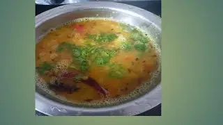 Daal fry mai Ese karti hu...aap kese krte ho Banna 💯