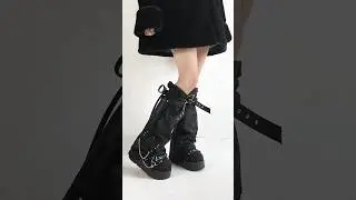Thick-soled shoes with leg warmers are also very good with casual clothes 🤩 #lolita #shoes