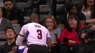 Chris Paul Selfie with a Fan | 12.01.16