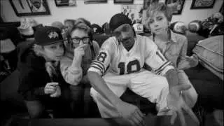 Snoop Dogg- Keep It Craccn Like feat. Kreayshawn, V-Nasty + D/L Link
