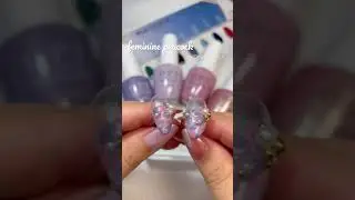 簡単♡ニュアンス可愛いピーコックネイル