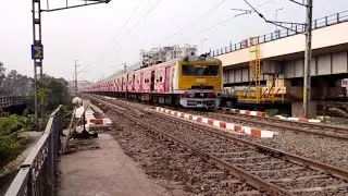 DANKUNI - SEALDAH LOCAL DEPART FROM BARANAGAR ROAD  RAILWAY STATION !NKG SHED !