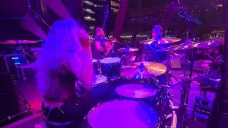 Keep Away LIVE with Sully Erna at Mohegan Sun | Brooke C