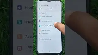 Как включить функцию озвучивания имени вызывающего абонента на телефонах Samsung Galaxy #shorts