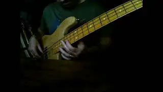 Jazz fusion bass solo in Bm