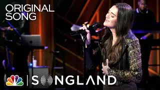 Anna Hamilton Performs 