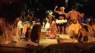 Hawaiian Lu&lsquo;au Kalamaku&rsquo; Main show Part 1
