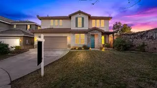 Beautiful 2-Story Home with a Golf Course in Palmdale California