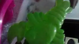 eu e minha prima fez lol caseira e todo &eacute; caseiro