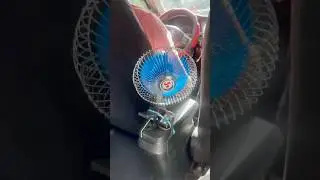 Oscillating car interior fan
