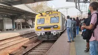 Mumbai local trains video arriving in railway station train | Indian railways station trains video 