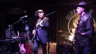 Steve Pineo at The Blues Can NOV 23 2018
