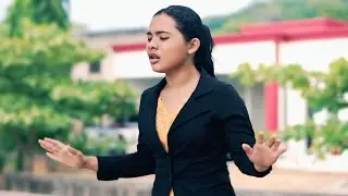 Un canto nuevo / Yesmi Esther Moreno 