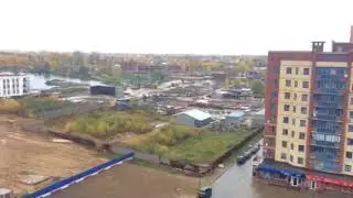 Строят мост в Дубне .