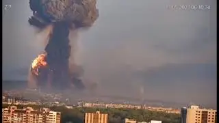 Ukraine - 13.05.2023. Massive Explosion After Russian Airstrike In Khmelnitsky, City Cam Footage.