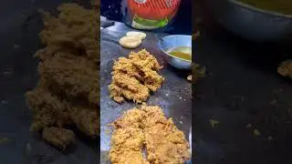 Viral Zinger Shawarma #streetfood #indianstreetfood #food #foodie #youtubeshorts #trending #viral