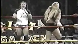 Grappler vs Scotty the Body: Dance Competition!