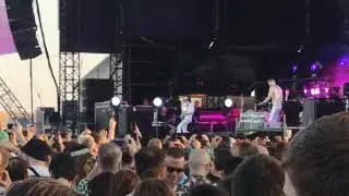 @placeboworld - Running Up That Hill (live @MadCoolFestivalOfficial Madrid)