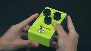 Unboxing // TC Electronic Afterglow Chorus
