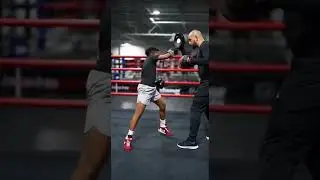 Unpredictable combo pure timing Swift footwork secrets #boxing #martialarts #training