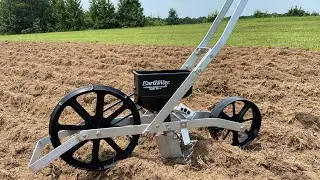 Earthway Precision Garden Seeder