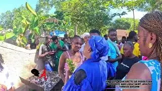 TORBECK: moun Sud pran direksyon Torbeck pou mande Sen Joseph pitye pou Haiti.  Gwo seremoni f&egrave;t