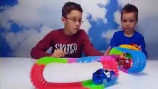 Glow Tracks - Racing Car Set