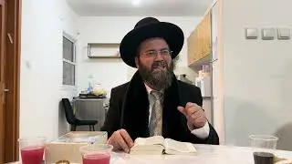 הרב יונתן נבון,הקב״ה לא נישאר חייב,מי שנותן ופתוח את הלב השם מחזיר לו על זה.🙏😄