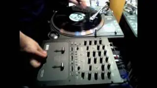 Q-bert Scratch Looper, QSU - session by DJ ESC