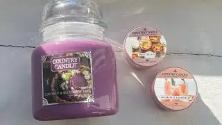 Kringle Coconut & Blueberry Tart 🫐 with 2 spring 2023 candle first impressions