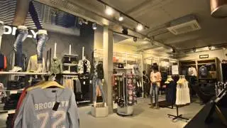 Retail design by WSB Interieurbouw   Stout Jeans Nunspeet NL Ladenbau mode